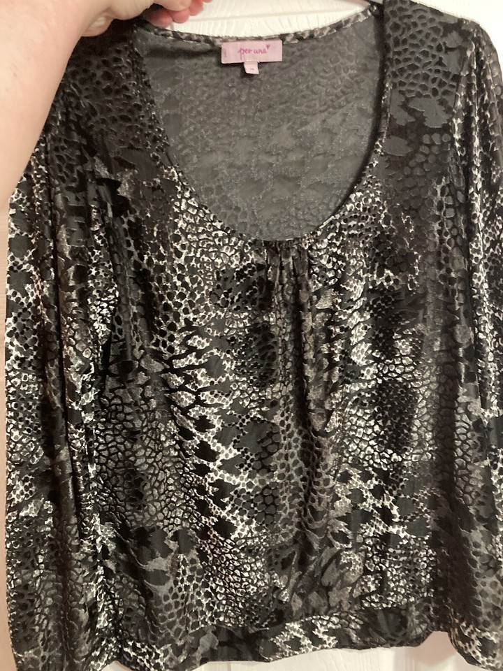 Per Una Black Silver Snake Skin Animal Print Top Long Sleeves Scoop