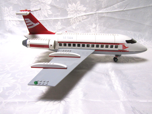 VINTAGE LEGO CITY AIRPORT 7894 2006 RETIRED USED - Picture 15 of 24