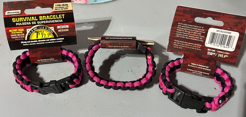 survival bracelet paracord