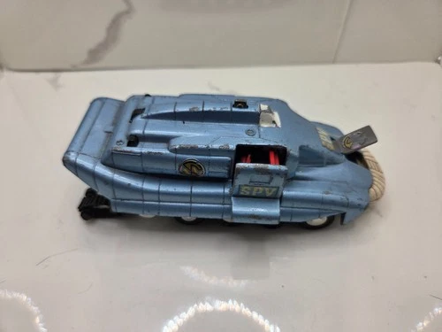 vintage Dinky Toys 104 Captain Scarlet Spectrum Pursuit Vehicle (SPV) die-cast