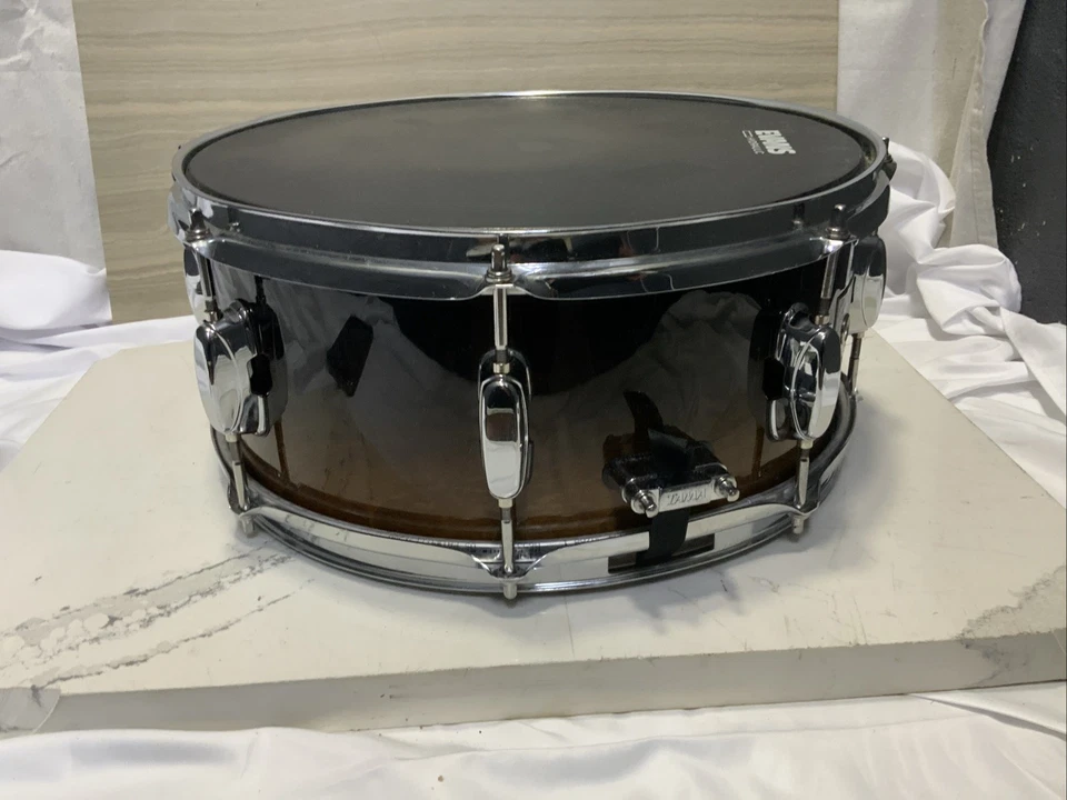 Tambor de madera de 8 tacos Tama Superstar de arce 6,5" x 14" Foto 4 de 4