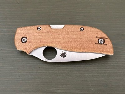 Spyderco Chaparral CTS-XHP Birdseye Maple Wood Handles C152WDP