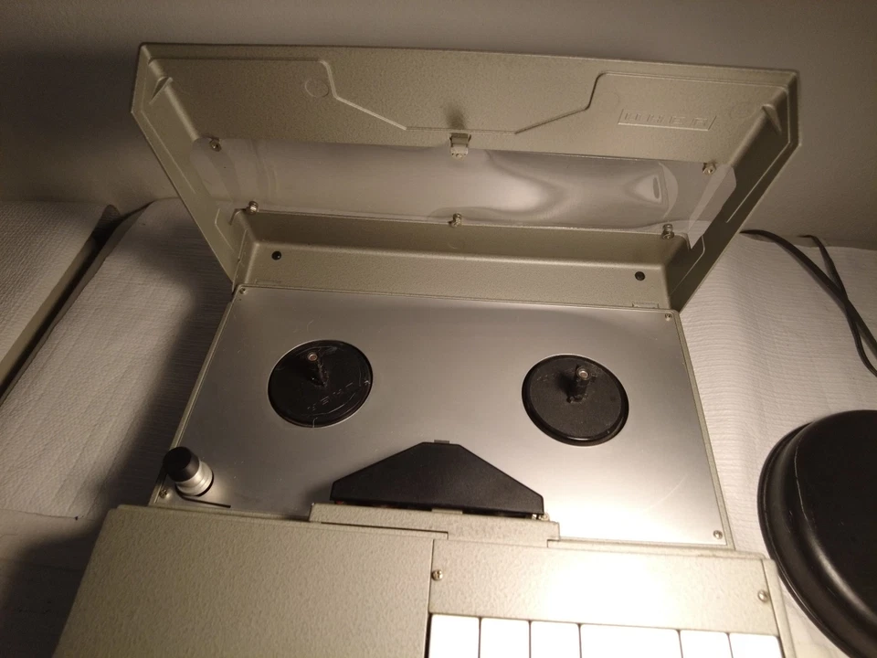 UHER 4000 Report IC 测试 工作状态 — 第 2/4 张图片