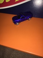 Maisto 1:64 Chevy SSR Concept Pickup Truck Diecast Chevrolet 1/64 Loose