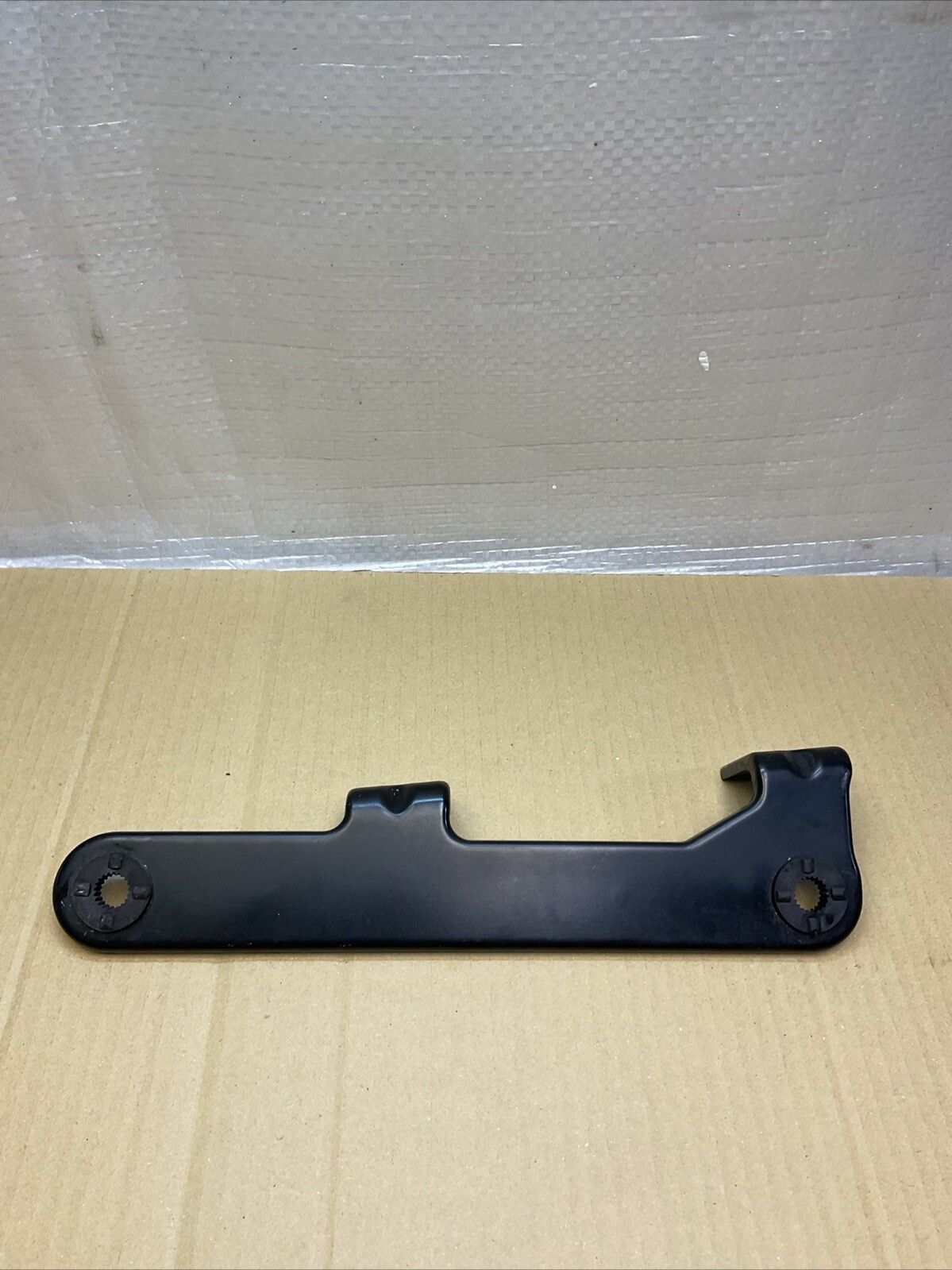 Maserati Quattroporte S Q4 2014-2019 Front Radiator support bracket