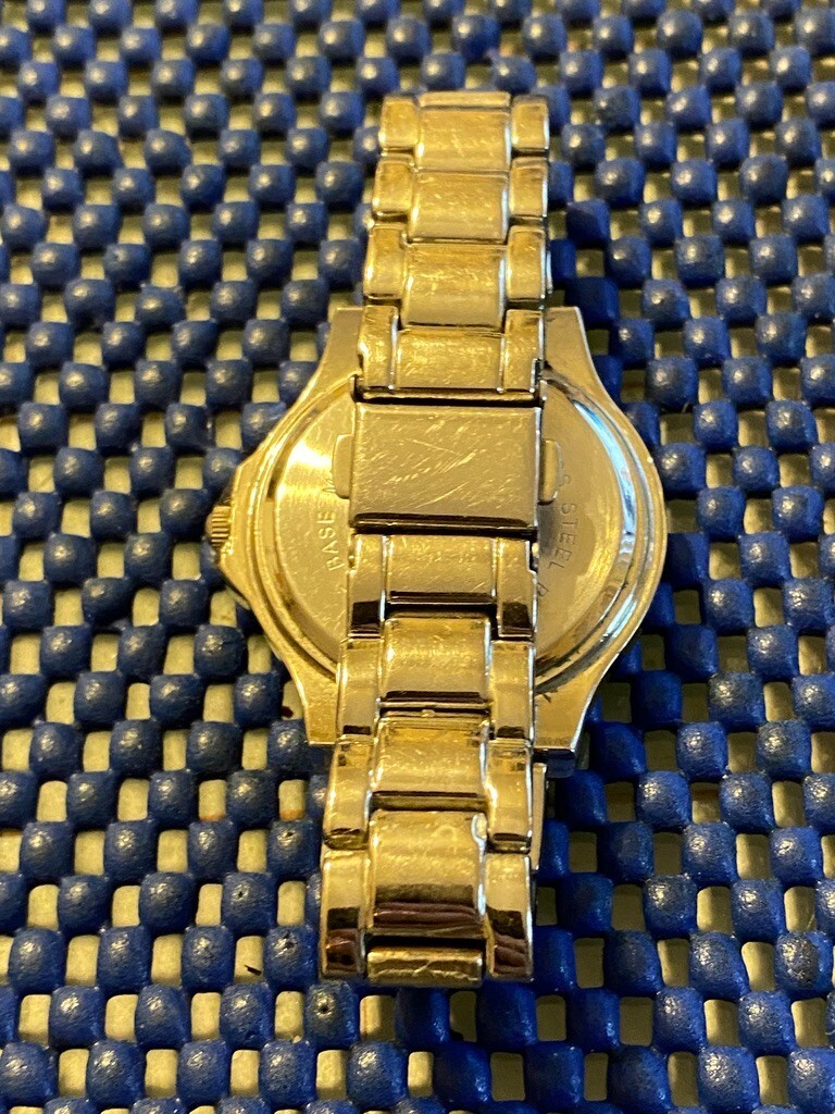 Beautiful! Style & Co Silver Stainless Steel Back Watch  display picture 1