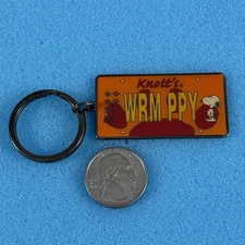 Knott's Berry Farm Snoopy Warm Puppy Souvenir Keychain Key Ring #58130