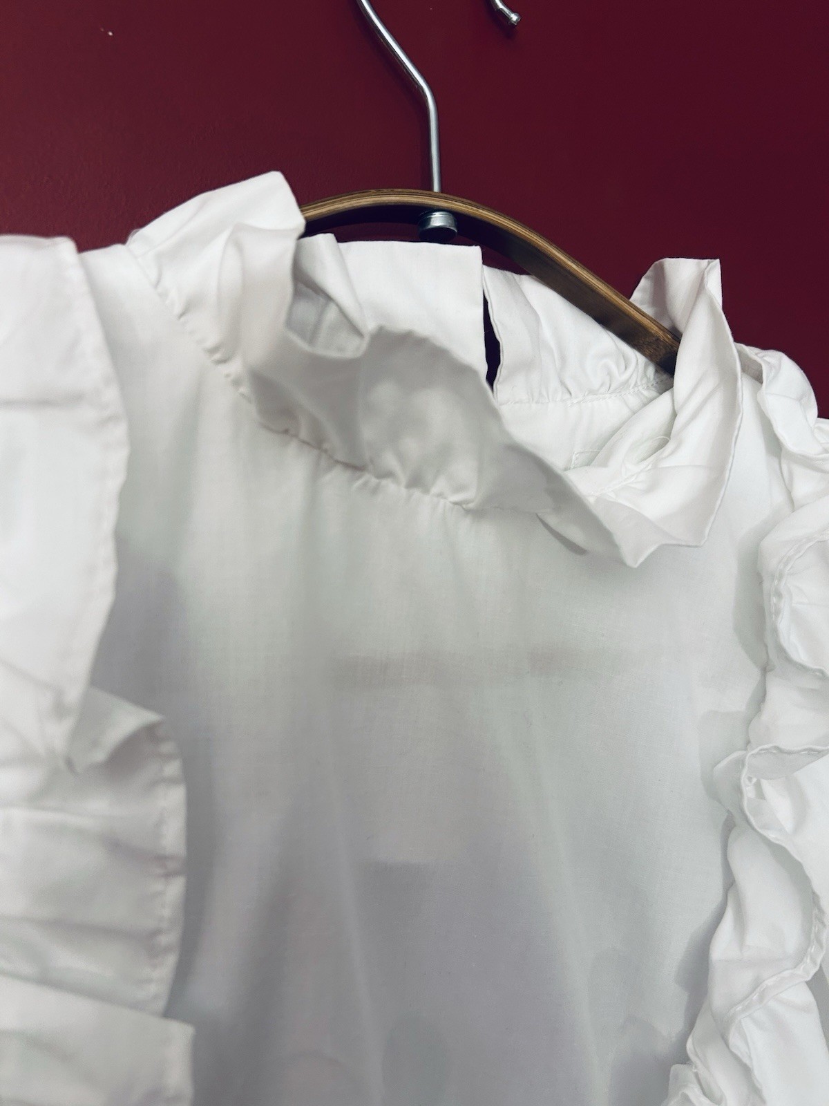 MISGUIDED White Dramatic Extreme Ruffle Frill Sle… - image 3