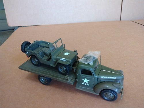 GATE MILITARY 1941 CHEVROLET FLATBED TRUCK AND JEEP - With Chain Strap - Picture 7 of 15