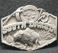 XE07105 VINTAGE 1987 SOUTH DAKOTA STATE COMMEMORATIVE MENS PEWTER BELT BUCKLE