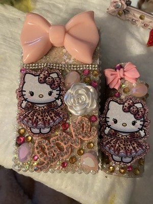 Hello Kitty Cigarette pack holder. Cigarette Case, With Lighter