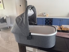 UPPAbaby Bassinet V2 Compatible with Vista, Cruz, Ridge, Minu - Charcoal Melange