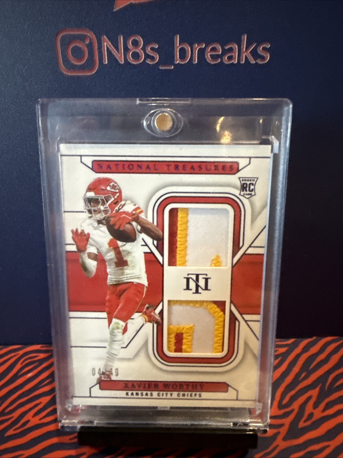 XAVIER WORTHY 2024 NATIONAL TREASURES ROOKIE DUAL MATERIALS PATCH PURPLE /49