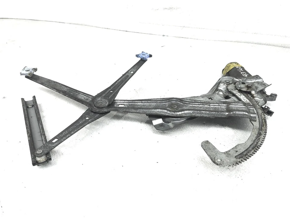 Regulador motor ventana eléctrica puerta pasajero delantero Volvo 960 1992-1994 3528566 Foto 3 de 4