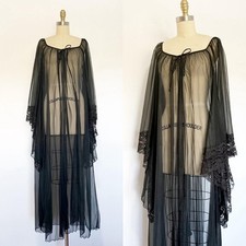 1960s Peignoir / 1960s Lace Trimmed Robe / Boudoir Robe / One Size