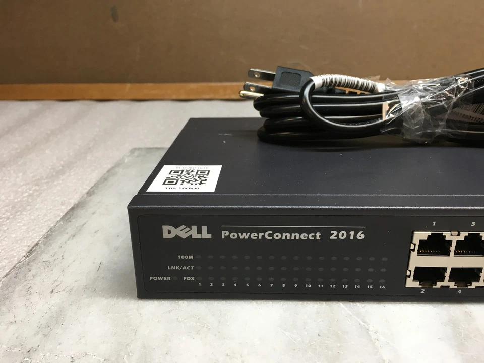 Dell PowerConnect 2016 16-Port Unmanaged Switch with PWR Cable incl. - Image 2 of 4