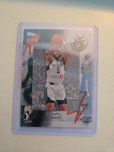Justin Moore 2025 Topps G League basket nero #32 SSP 07/10 - Foto 4 di 4
