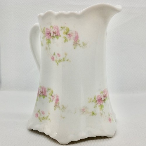 China Creamer Made in Austria 4 x 3 1/2 inches - Picture 4 of 6
