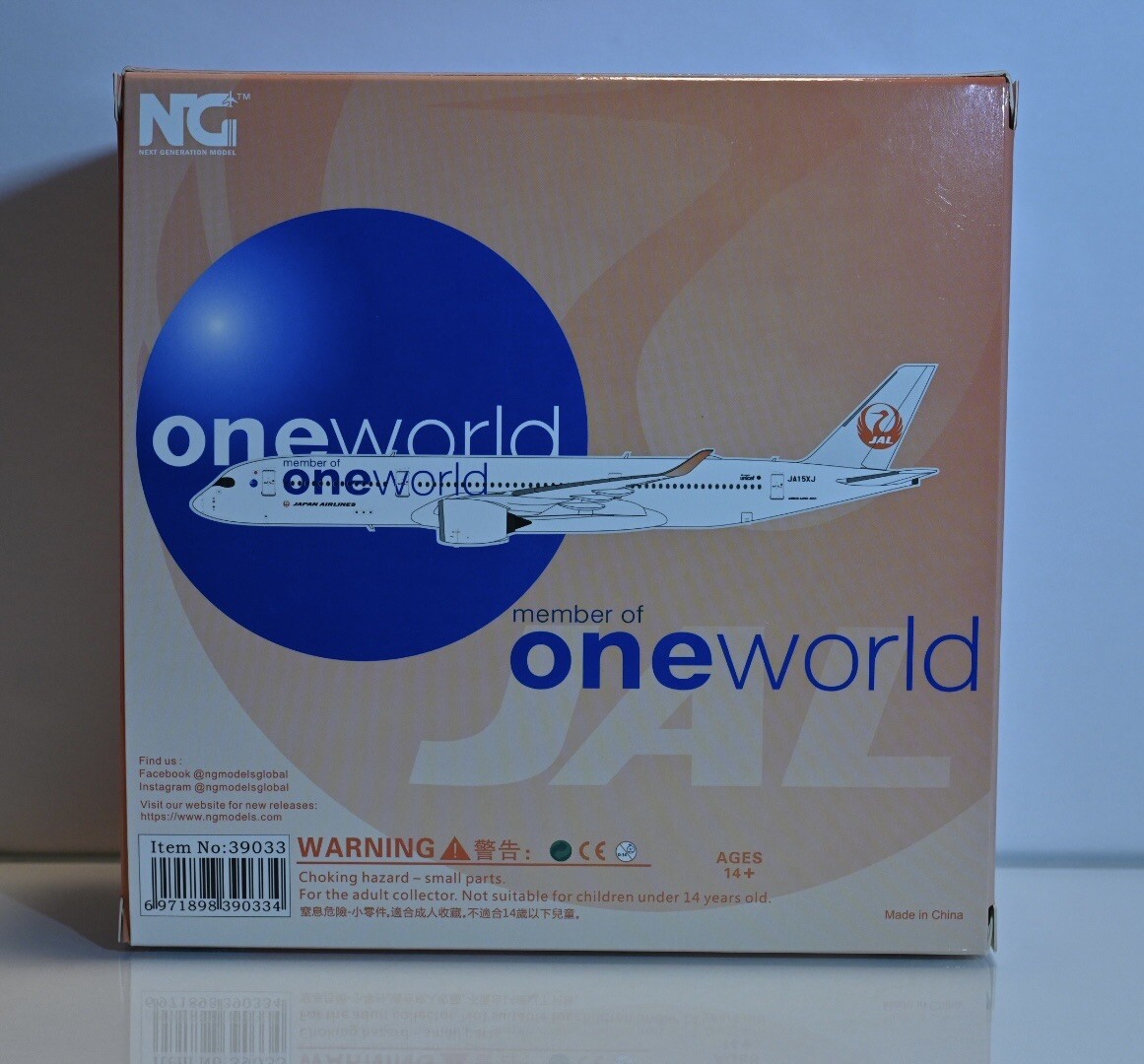 1:400 NG Models Japan Airlines “JAL” A350-900 JA15XJ 39033