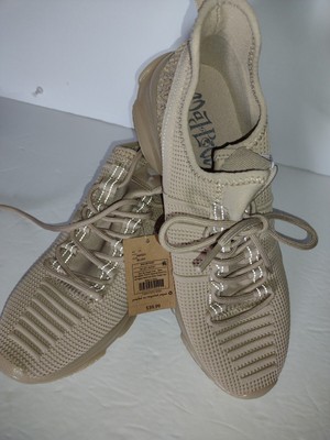 Mad Love Tan Sneakers Women's Athletic Shoes Mandy Blush New,  Size 11M Org.40.