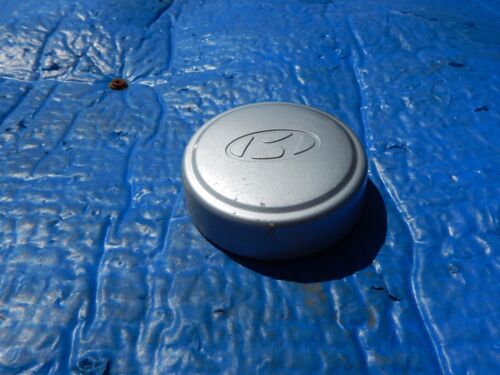 Hyundai Accent wheel center cap hubcap emblem 70659 OEM - Picture 2 of 6