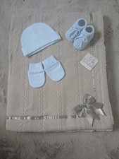Baby blanket sets with hat scratch mittens and booties