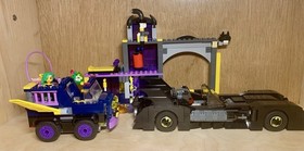 Lego 41237 Batgirl Secret Bunker (1 Minifigure) & Batmobile 76119 (incomplete)