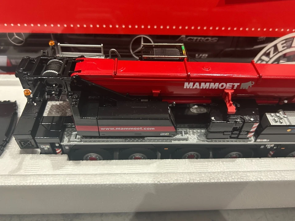 Conrad 1:50 Mammoet Liebherr LTM 1110-5.1 - Immagine 3 di 4