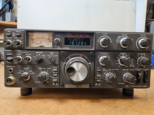 Kenwood TS-830S HF Transceiver -Vintage Ham Radio - Powers On - Untested - As Is