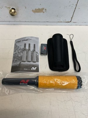 Minelab Pro-Find 35 Waterproof Metal Detector Pinpointer w/ Holster & 9V Battery