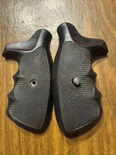 Hogue Monogrip Smith And Wesson K / L Frame Round Butt Grip S&W