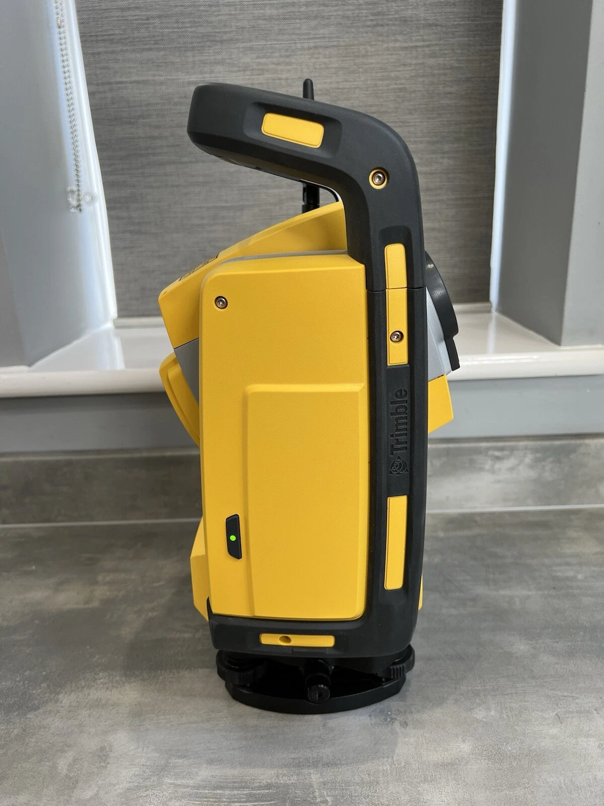 Trimble RTS873 Robotic Total Station With Case Keys & Battery - Excellent Cond 12