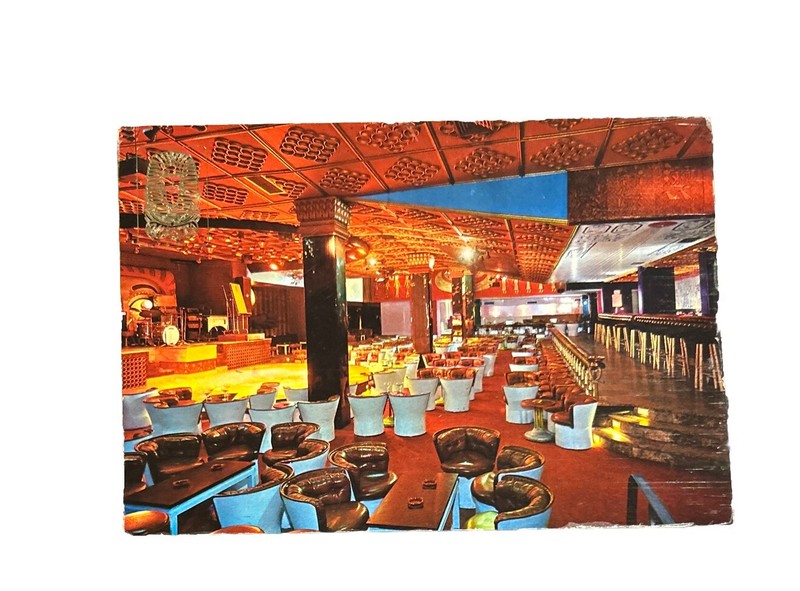 Inside View of The Cleopatra Nightclub In Torrenolinos - Unposted Postcard