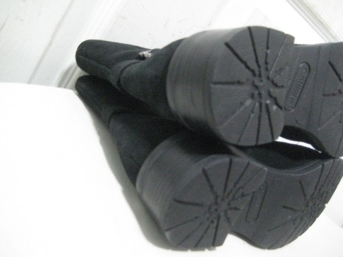 La Canadienne Gavan Black Suede Bootie Shoes Women's Size 6M - Picture 16 of 16