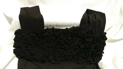 Pequeño Vestido Negro de R&M Richards Talla 6 Corpiño con Volantes - Forrado - Sin Mangas - Imagen 4 de 9