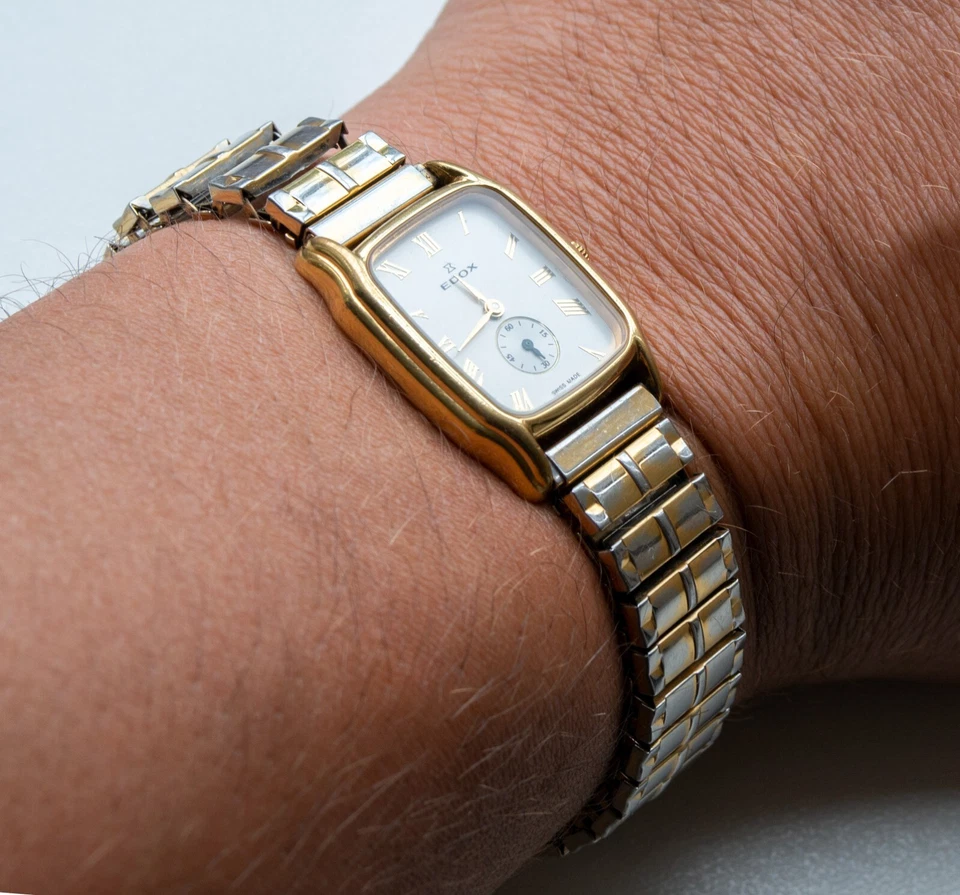 RARE SWISS MADE EDOX STAINLESS STEEL DRESS WRIST WATCH w/ SECOND HAND SUB-DIAL - Image 3 of 3