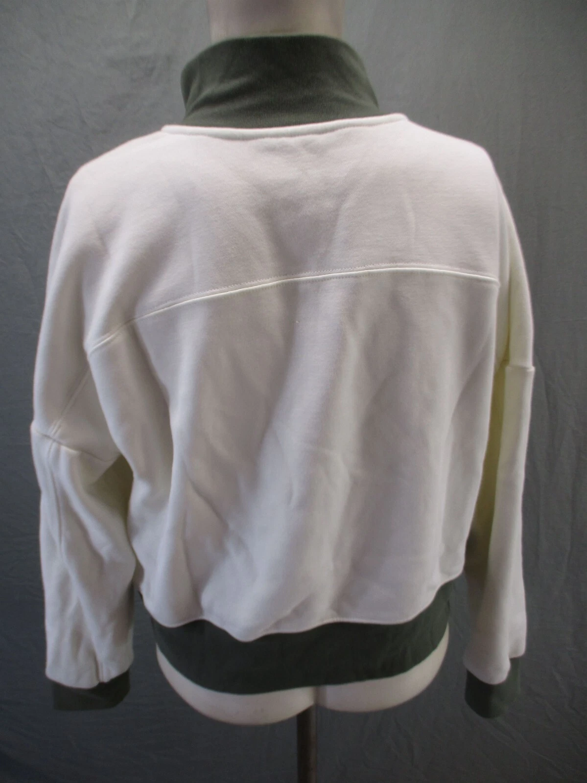 fabletics 1/2 zip stand collar fleece lined athletic pullover 