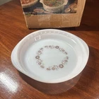 Vintage Dynaware Milk Glass Fluted Pie Plate “Brown Daisy” Pattern Pyr-O-Rey 8”