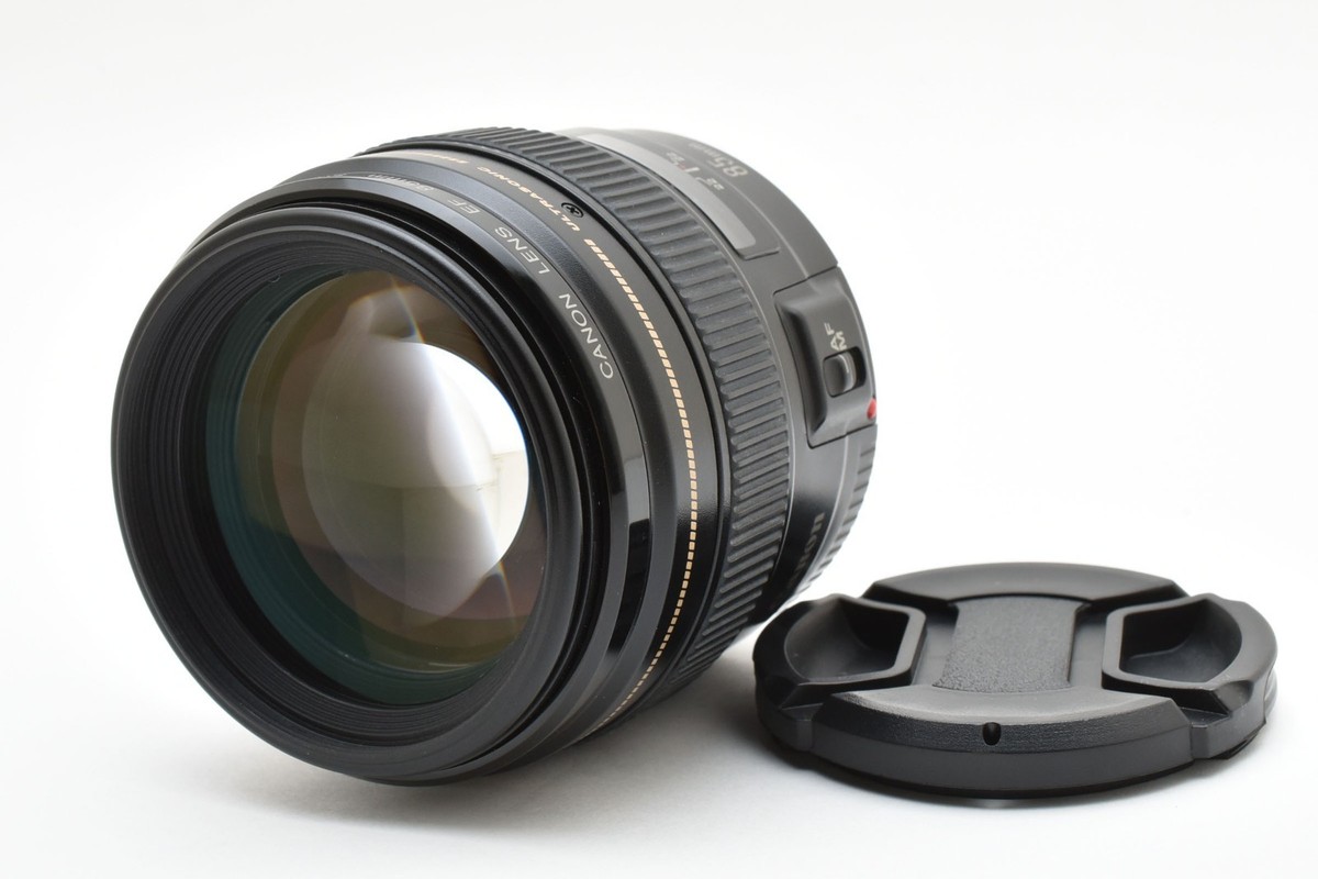 Canon EF 85mm f/1.8 USM Portrait Lens for EF Mount w/cap