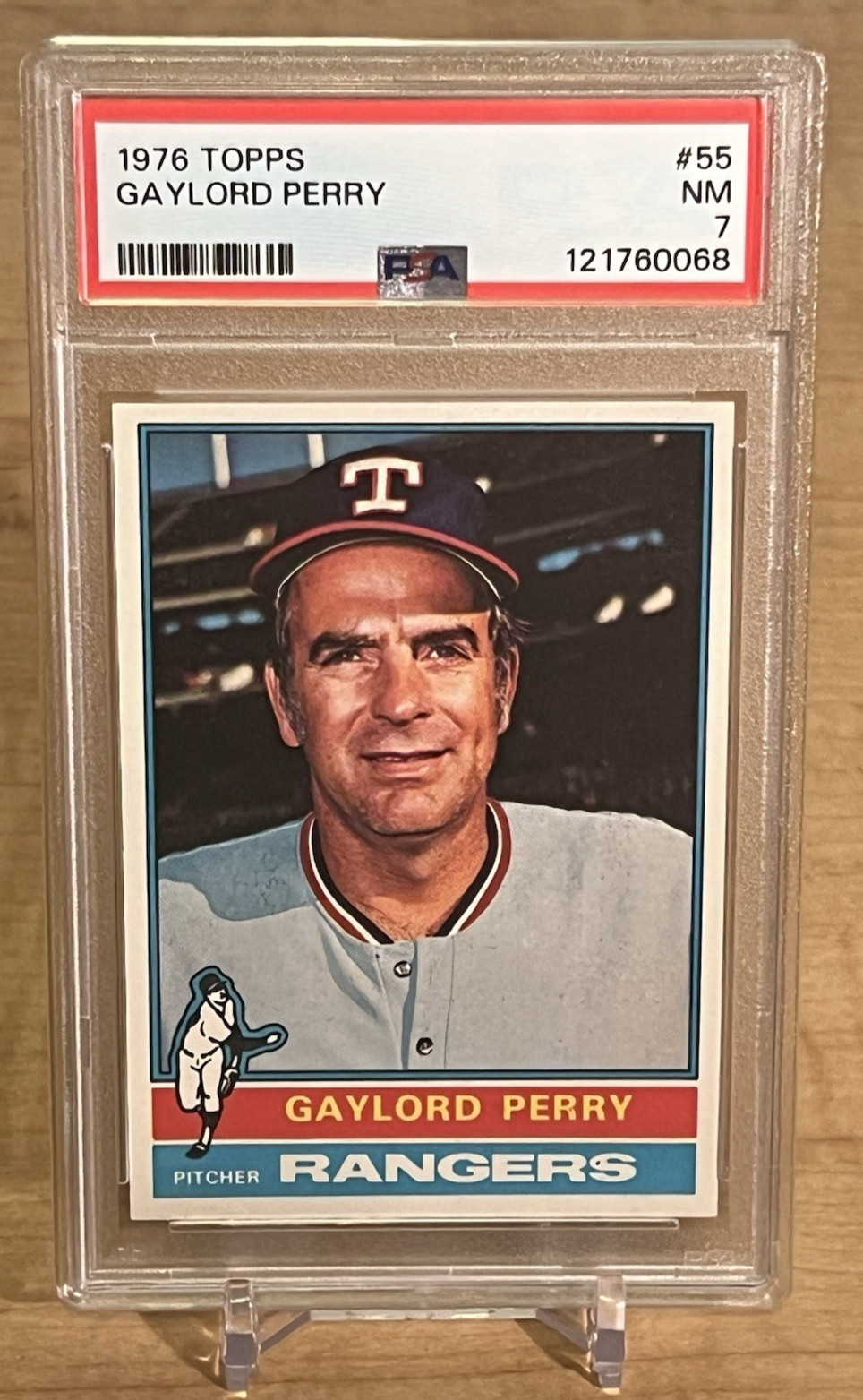 1976 Topps Gaylord Perry #55 Texas Rangers PSA 7
