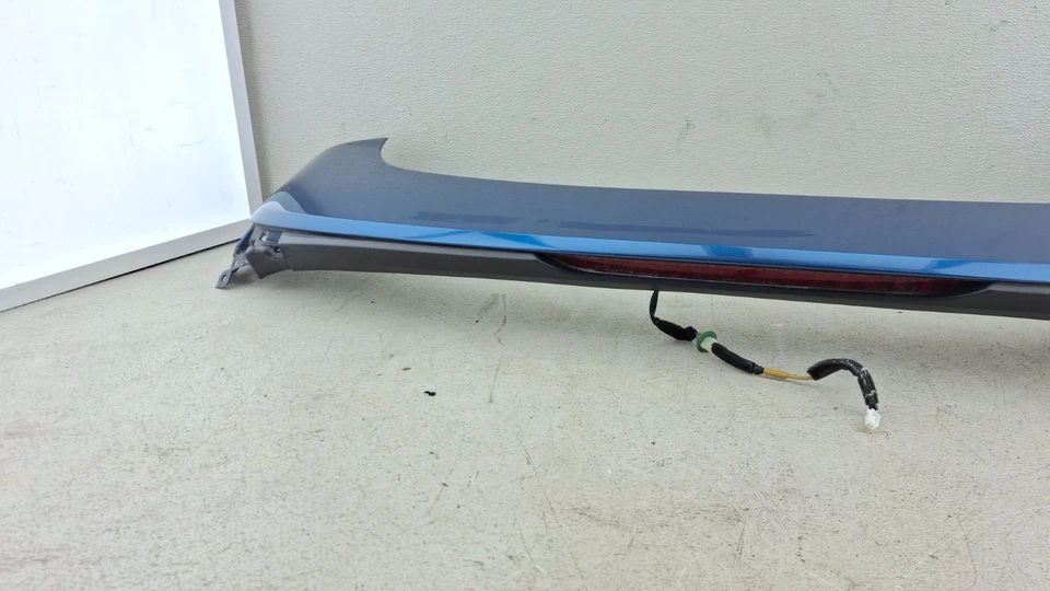 Alerón puerta levadiza trasera Mazda CX5 2017-2021 OEM VER FOTO PARA VER ESTADO Foto 3 de 4