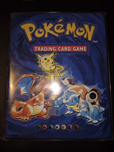 Pokemon - 4 Pocket Binder Album 1999 Wizards of the Coast Base Set - Vintage