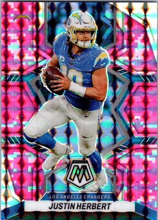 2022 Panini Mosaic #101 Justin Herbert Mosaic Camo Pink