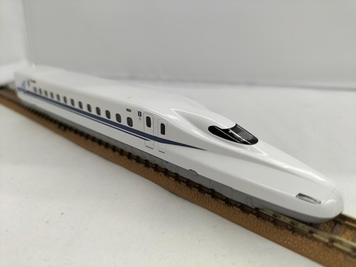 KATO 10-1174 N Scale JR Shinkansen Bullet Train Series N700 - Picture 1 of 8