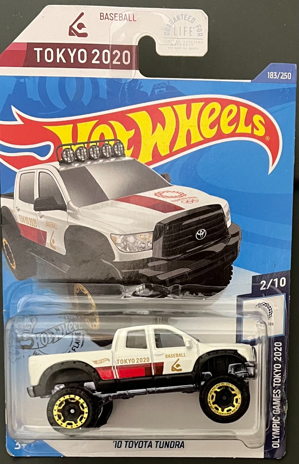 HOT WHEELS TOYKO 2020 '10 TOYOTA TUNDRA WHITE 183/250 .SEE COMBINED OFFERS!