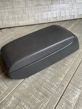 2004-2012 Chevrolet Colorado Canyon Center Hard Console Arm Rest Lid Gray Oem
