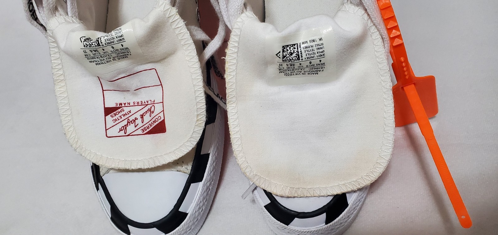 NWOB Converse (163862C) Chuck 70 Off-White Unisex Sneakers WMN Size 6 MNS Size 4 thumbnail 9