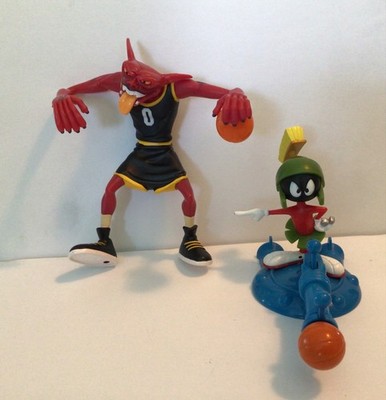 1996 SPACE JAM WB Playmates MARVIN THE MARTIAN VS NAWT w/ SLAMMIN  SAUCER