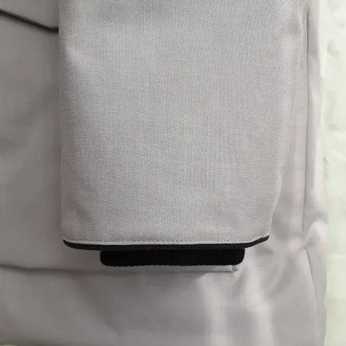 Series Down Padding Jumper - Excellent Condition - image 9