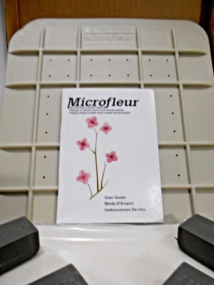 Microfleur 9" Prensa de Flores MAX Microondas Artesanía Arte Suministro Kit Almohadillas Ropa NUEVO Foto 4 de 4